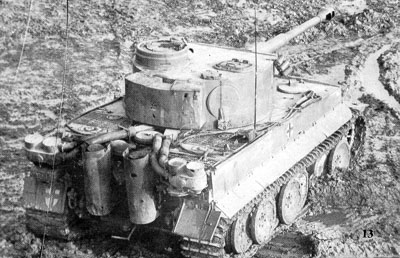 Tiger I ausf E van de sPz.Abt 504 veroverd door de Britten, deze Tiger die geen koepelnummers gebruikte 