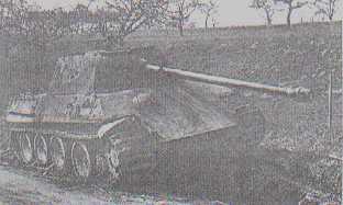 Panther ausf G #131 van de 1.SS/Panzer Division LAH te Cheneux